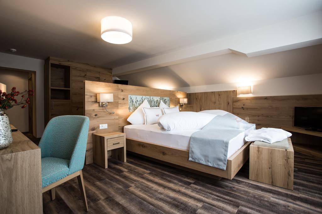 Der Walzl Hotel Lans ภายนอก รูปภาพ